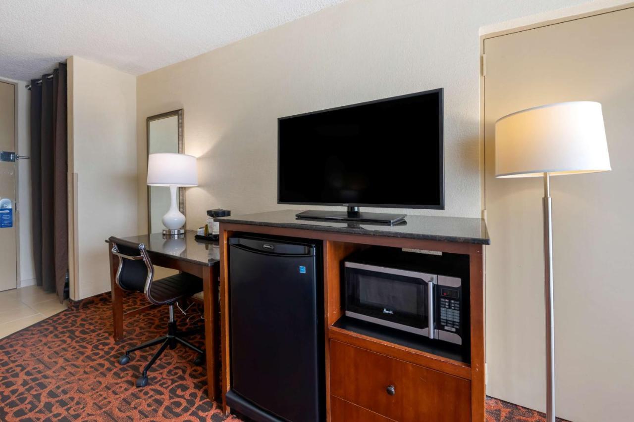 Best Western Plus Windsor Inn North Miami Exterior foto