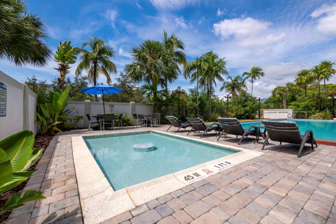 Best Western Plus Windsor Inn North Miami Exterior foto