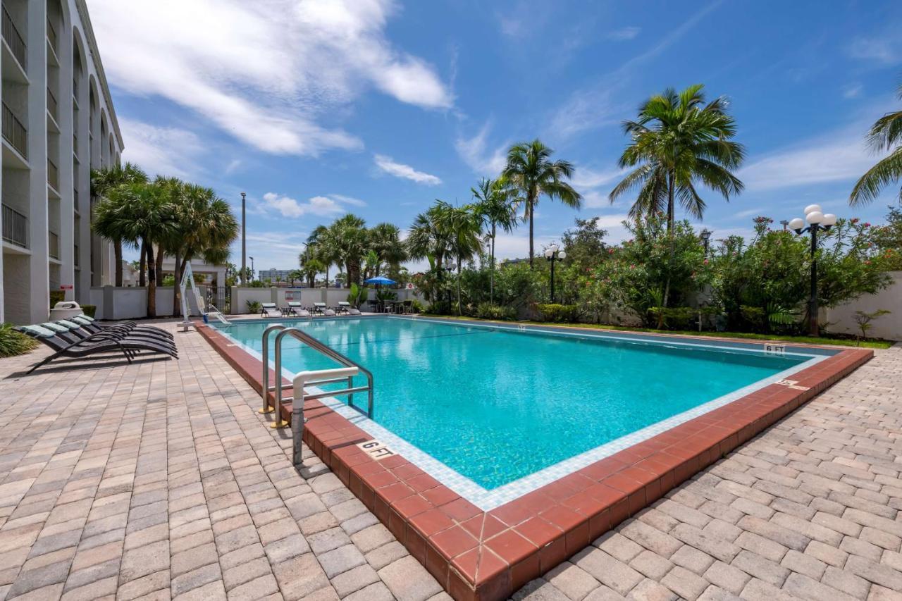 Best Western Plus Windsor Inn North Miami Exterior foto