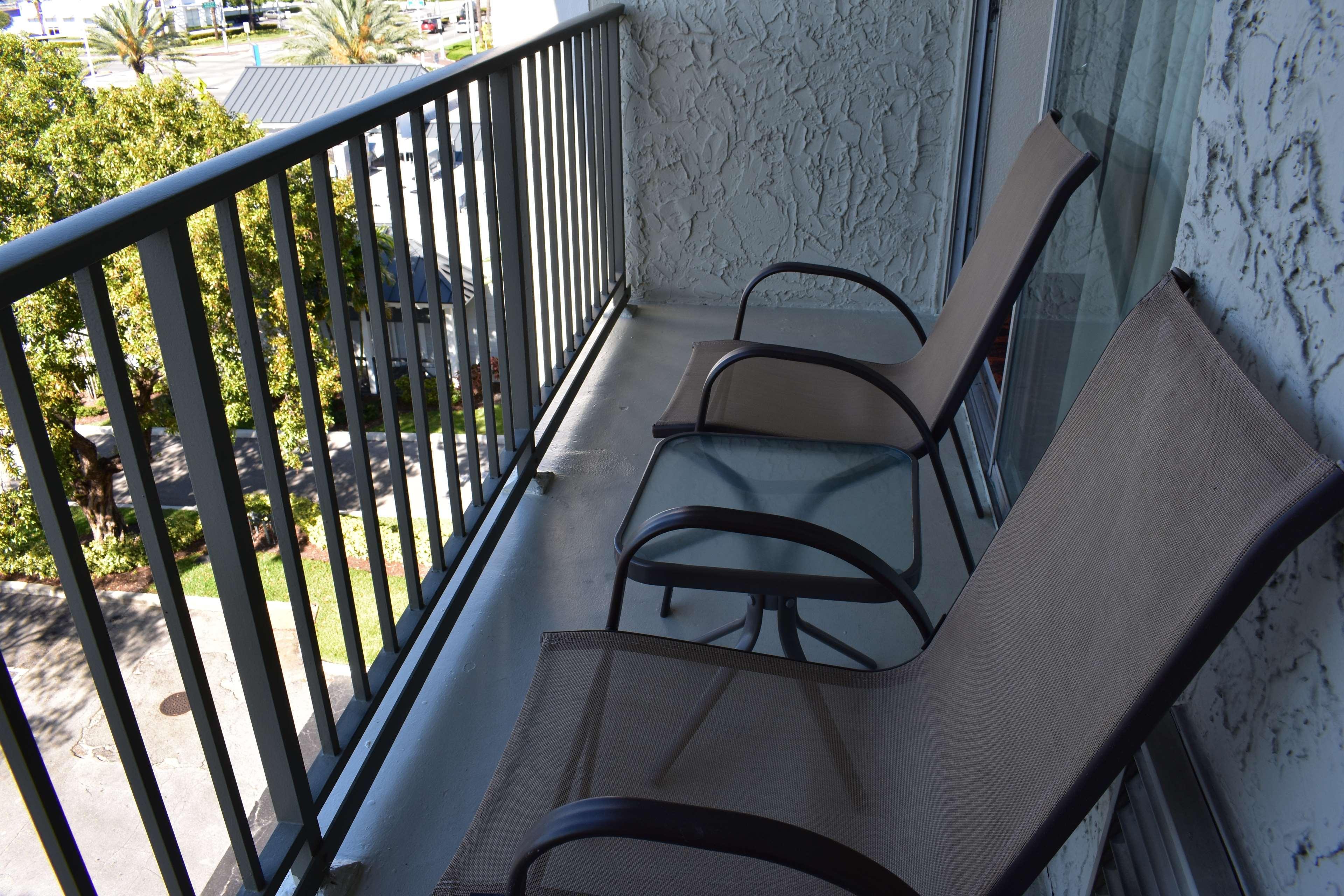 Best Western Plus Windsor Inn North Miami Exterior foto
